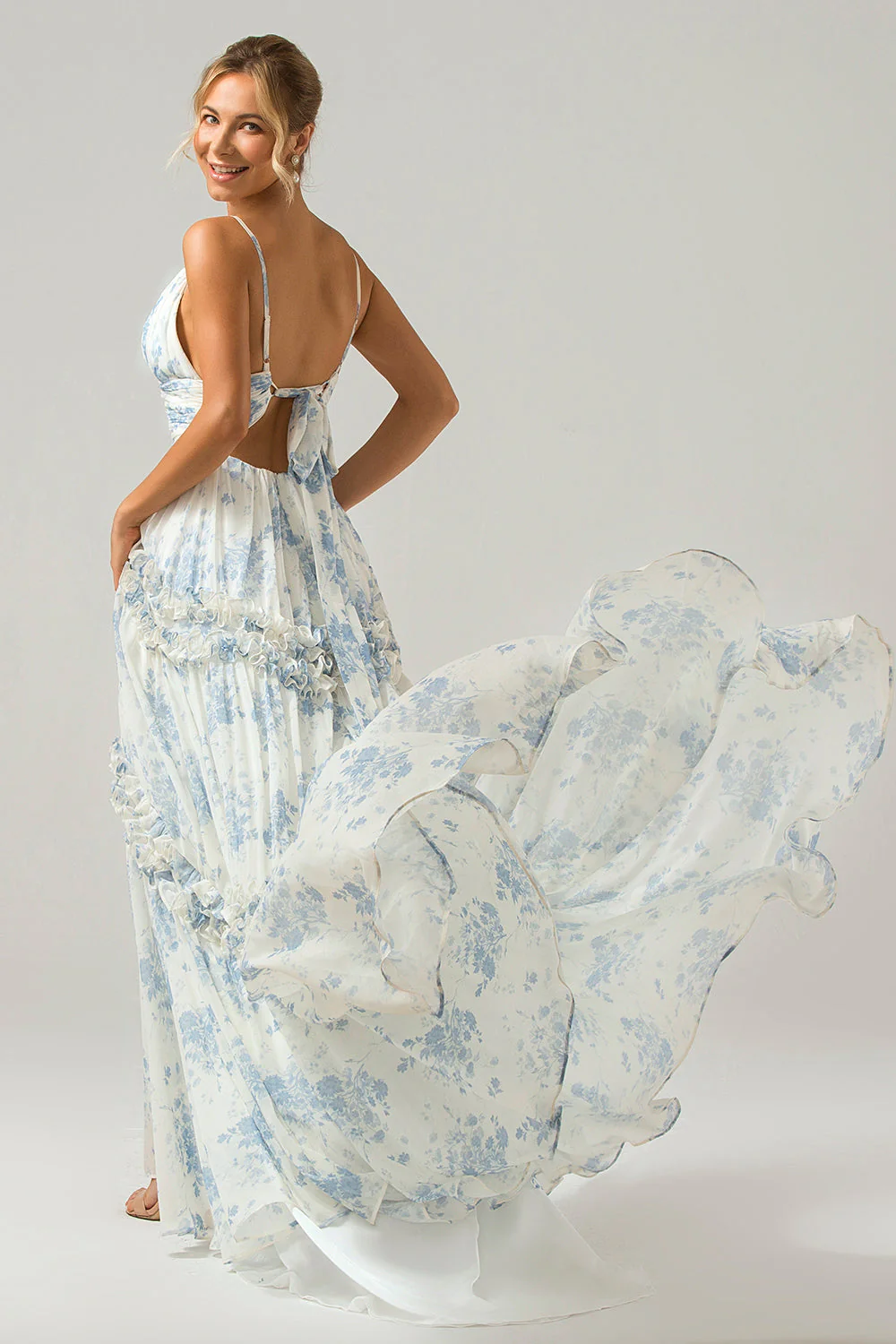Fleur bleue blanche une ligne longue robe de demoiselle d’honneur en Tulle avec volants - Image 4