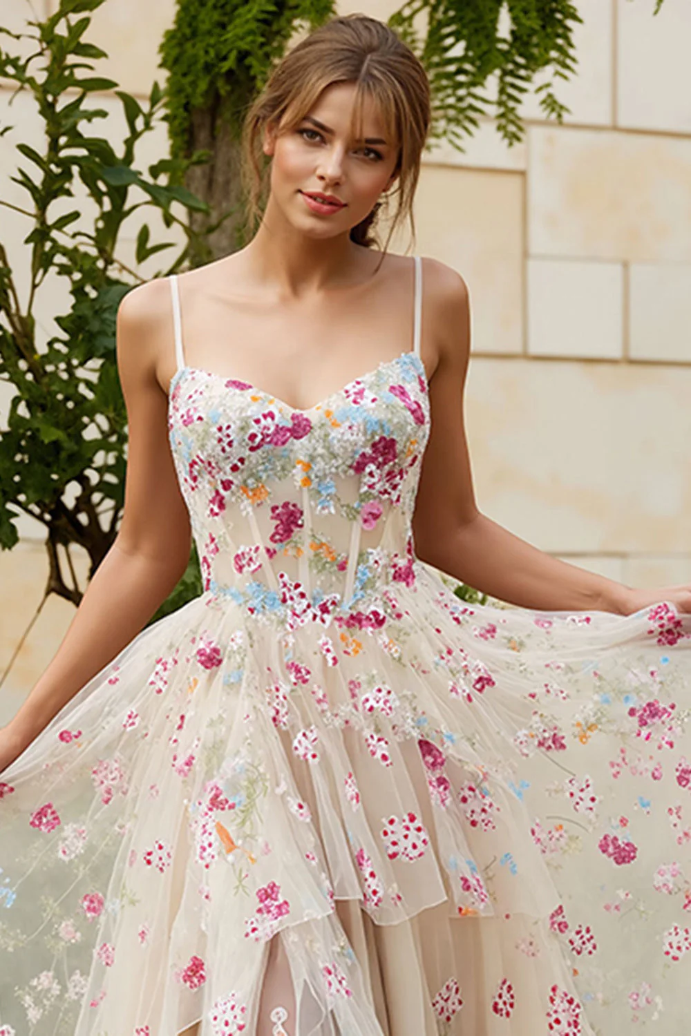 Fleur d’ivoire Corset à volants longue robe de bal avec fente - Image 5