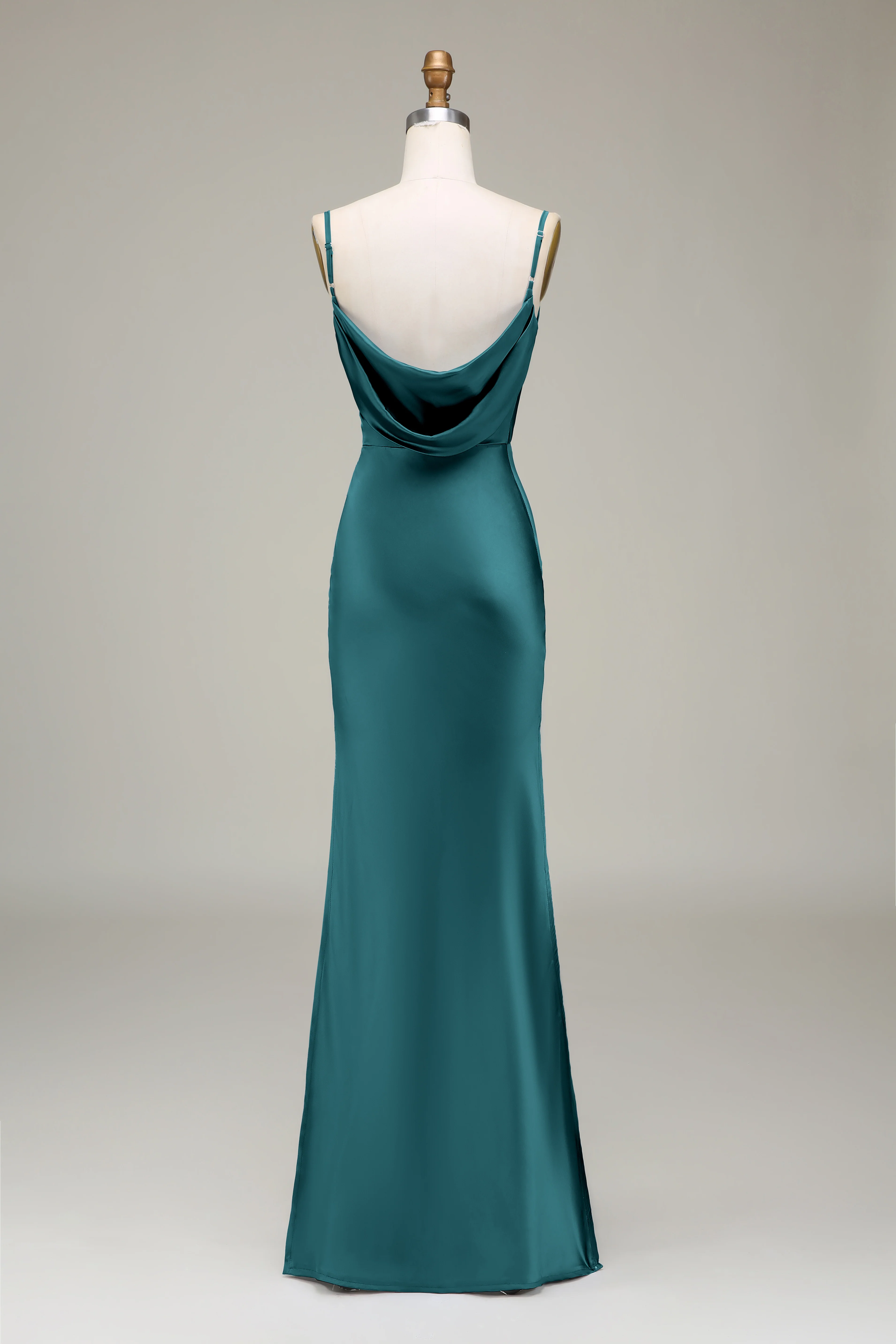Fourreau Sauge poussiéreuse Spaghetti Bretelles Satin Longue robe de demoiselle d’honneur - Image 22