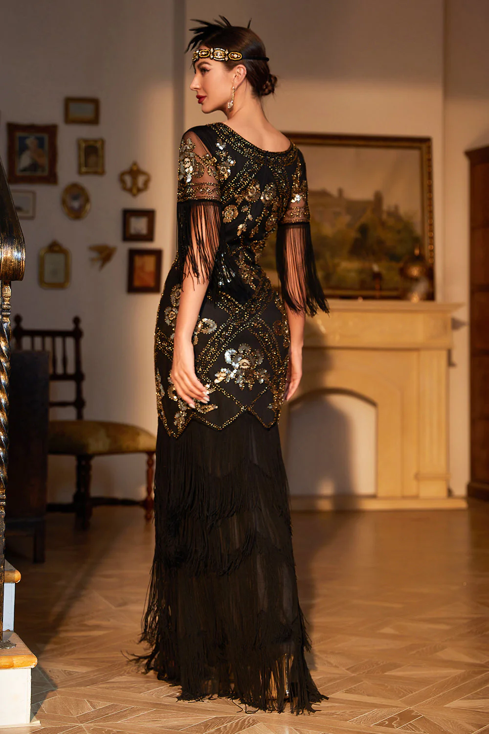 Robe fourreau verte foncé à paillettes col V longue style années 1920 à franges - Image 14