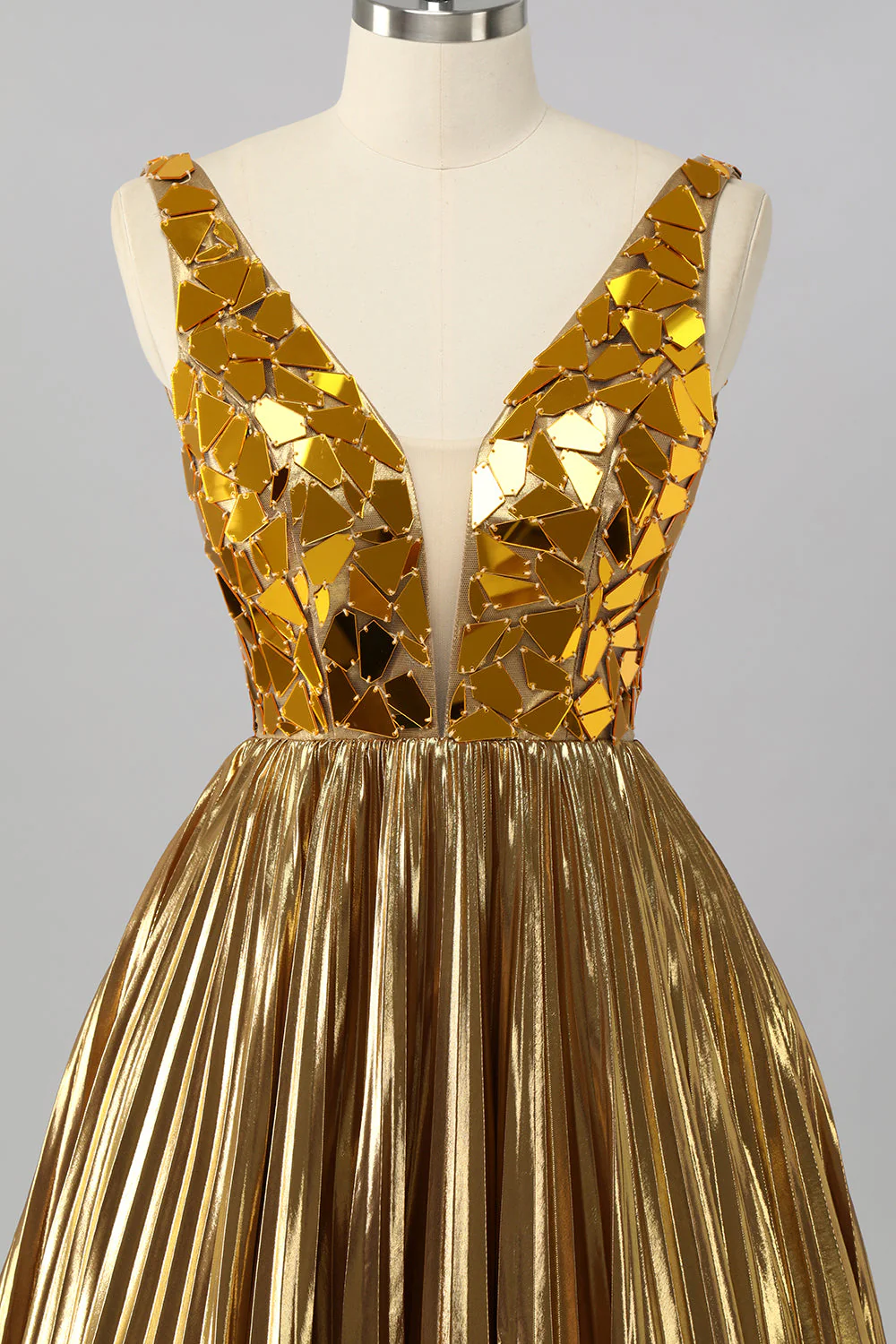 Robe de cocktail courte métallisée dorée effet miroir - Image 4