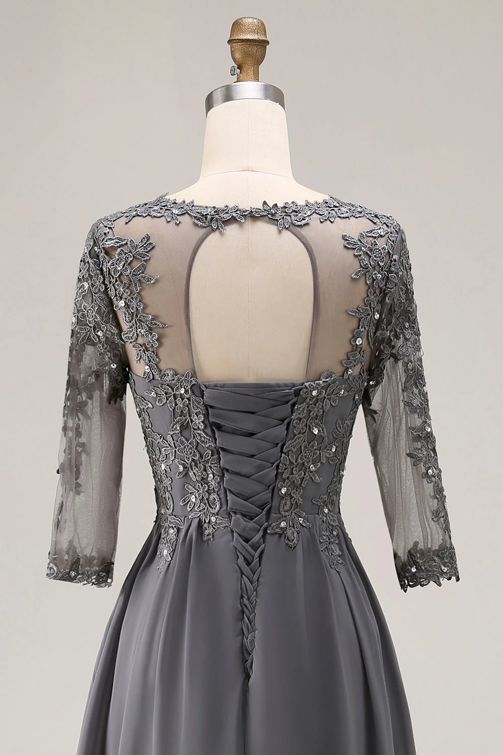 Gris acier Appliqué Une Ligne Plissé Perlé Mère De La Mariée Robe Avec Demi-Manches - Image 5