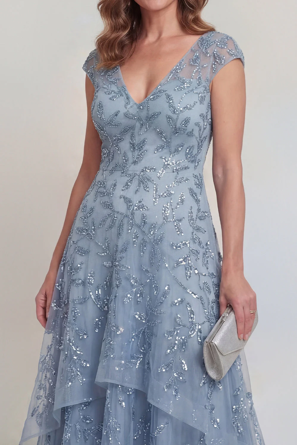 Gris-bleu en dentelle florale Ligne A Sequins robe longue à étages de la mère de la mariée avec manches - Image 3