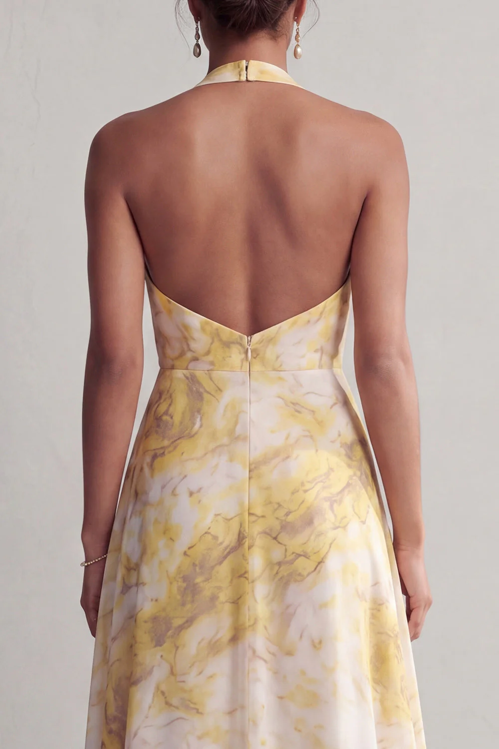 Halter A Line Longue robe fleuriste jaune imprimée de la mère de la mariée avec fente - Image 3