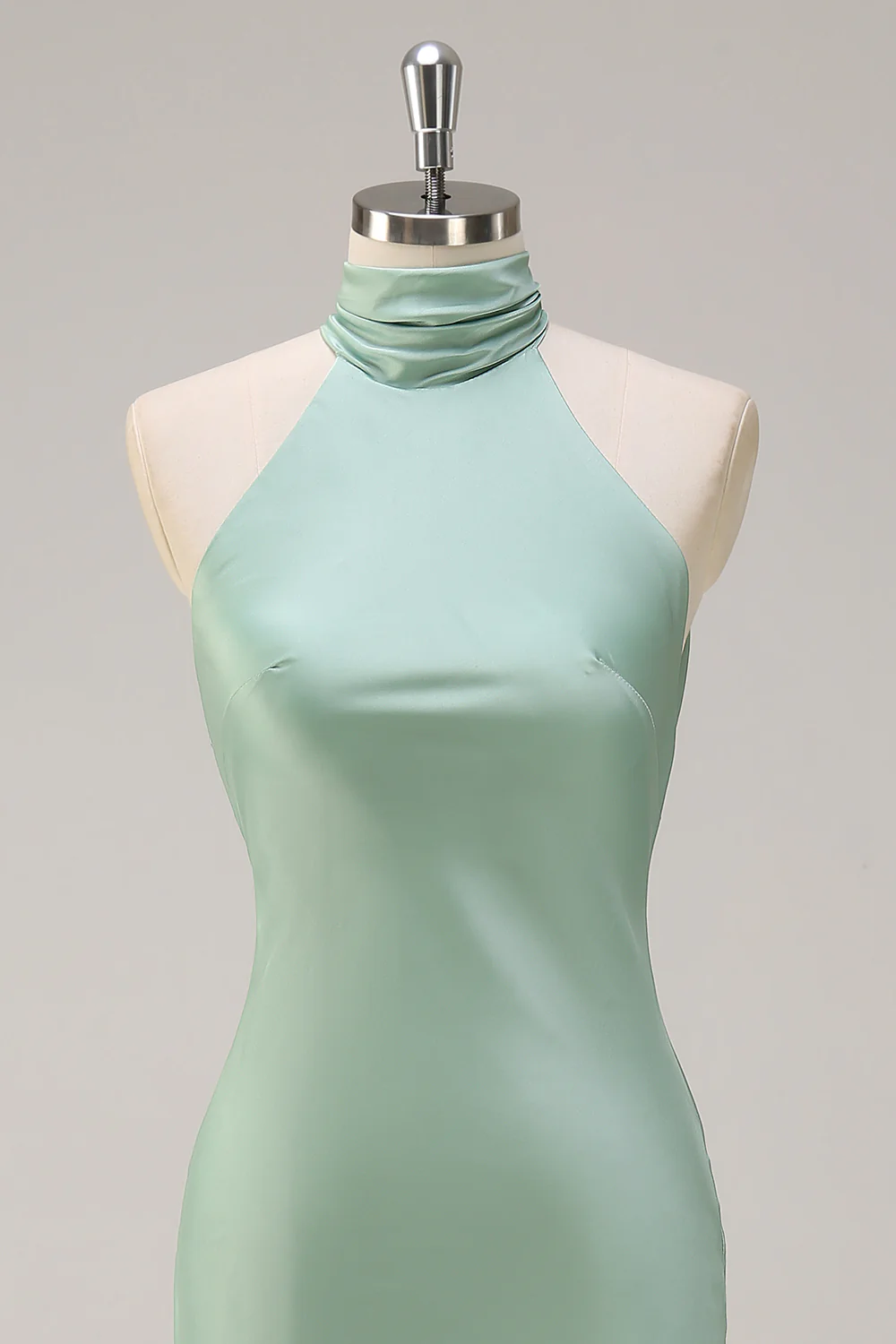 Robe de demoiselle d'honneur longue vert citron dos ouvert et col halter - Image 12