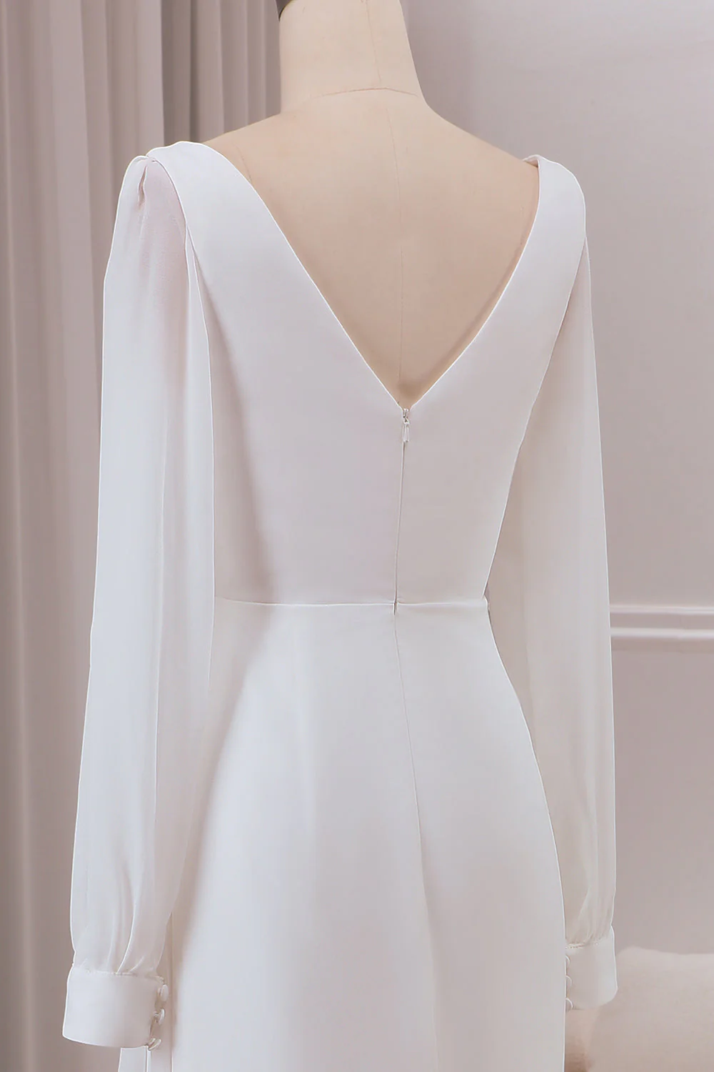 Ivoire Col V Manches longues A-ligne Robe de mariée en mousseline de soie - Image 5