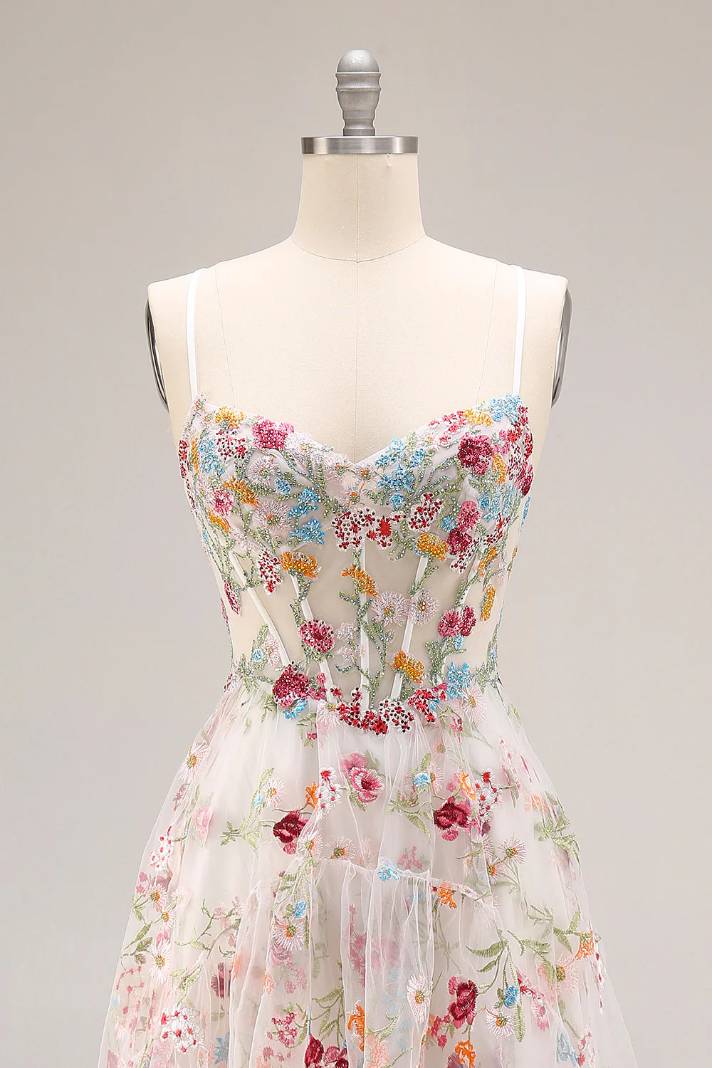 Robe de Soirée longue champagne bustier à volants avec fente - Image 11