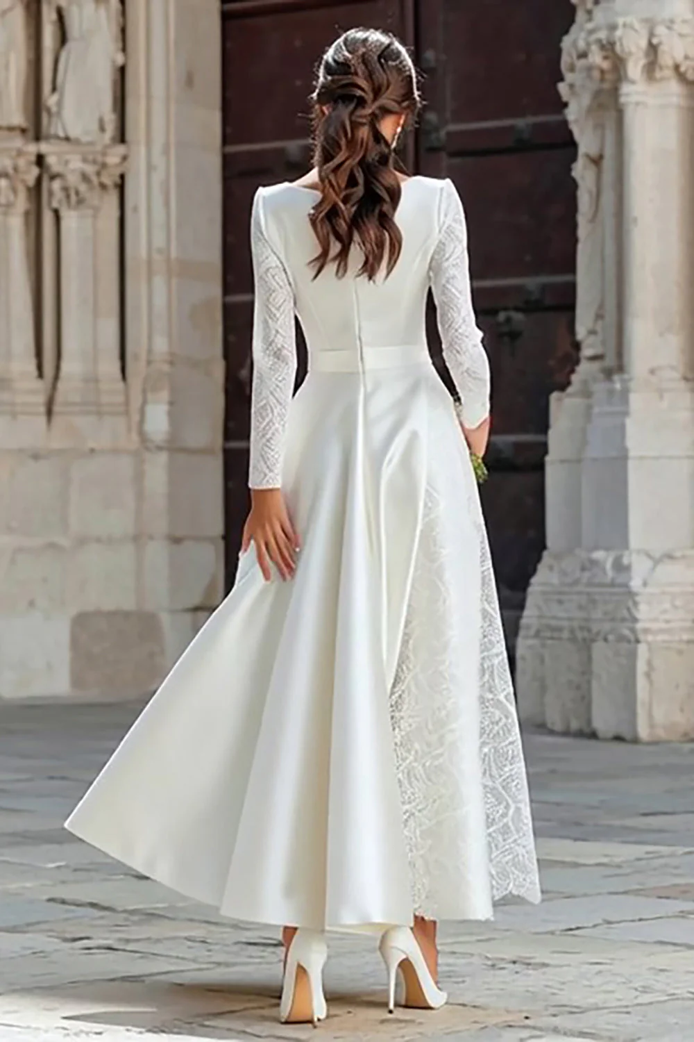 Robe de réception de mariage ivoire ligne A col bateau en dentelle - Image 2