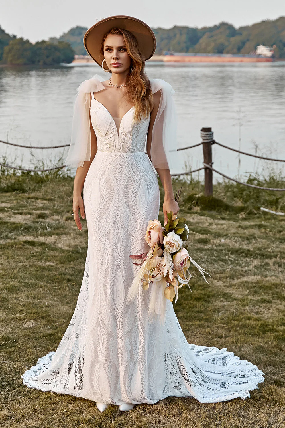 Ivory Mermaid Dentelle Sweep Train Boho Robe de mariée avec nœuds papillon - Image 3