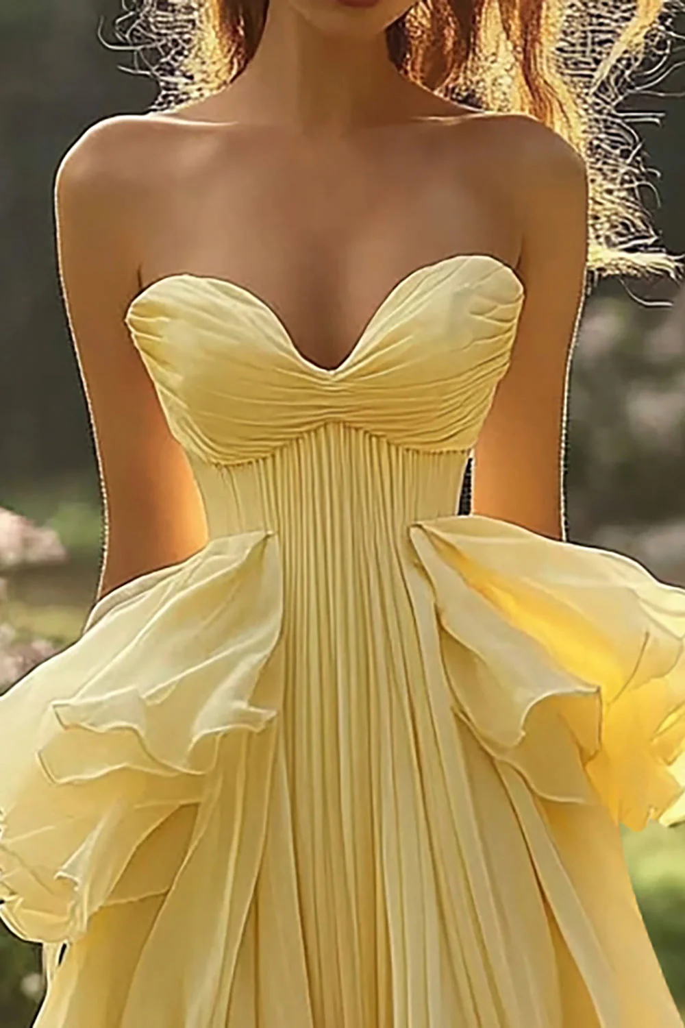 Robe de bal jonquille bustier ligne A à volants - Image 2
