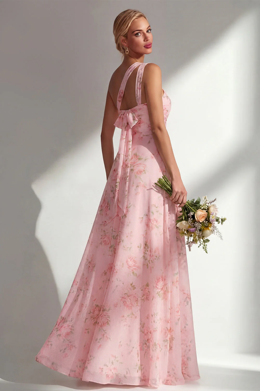 Longue robe de demoiselle d’honneur à motif motif d’une épaule et fleur rose en chiffon - Image 20