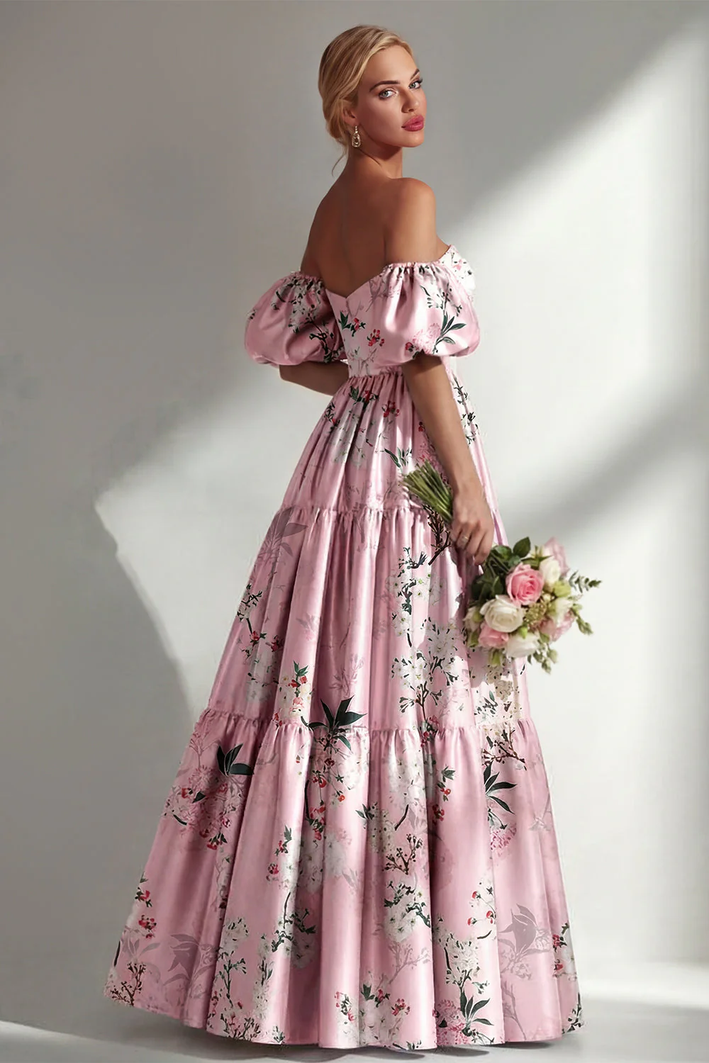 Longue robe de demoiselle d’honneur rose rose, bustier sans bretelles, avec manches bouffantes - Image 2