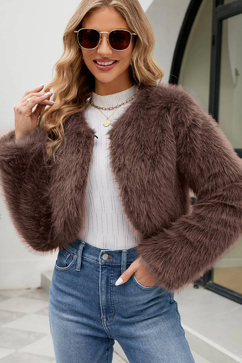 Manteau croqué en fausse fourrure en shearling à l’avant ouvert - Image 6