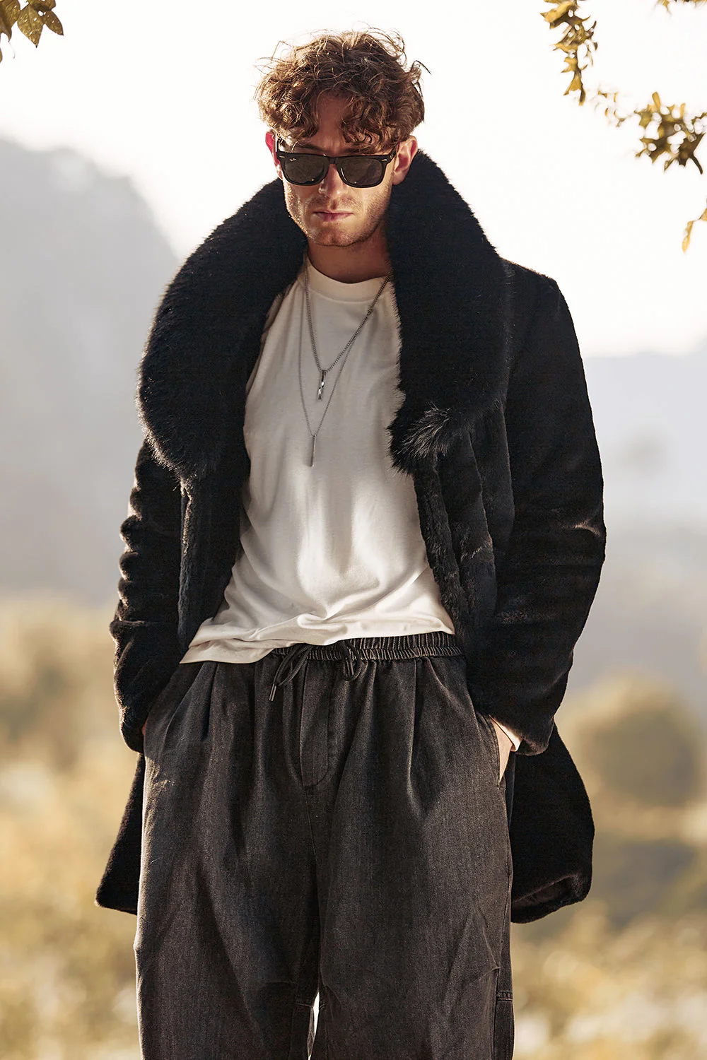 Manteau d’hiver long pour hommes en fausse fourrure de luxe noir à manches longues - Image 6
