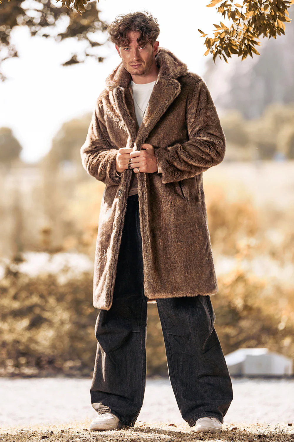 Manteau long en fausse fourrure kaki à revers cranté moelleux pour homme - Image 4