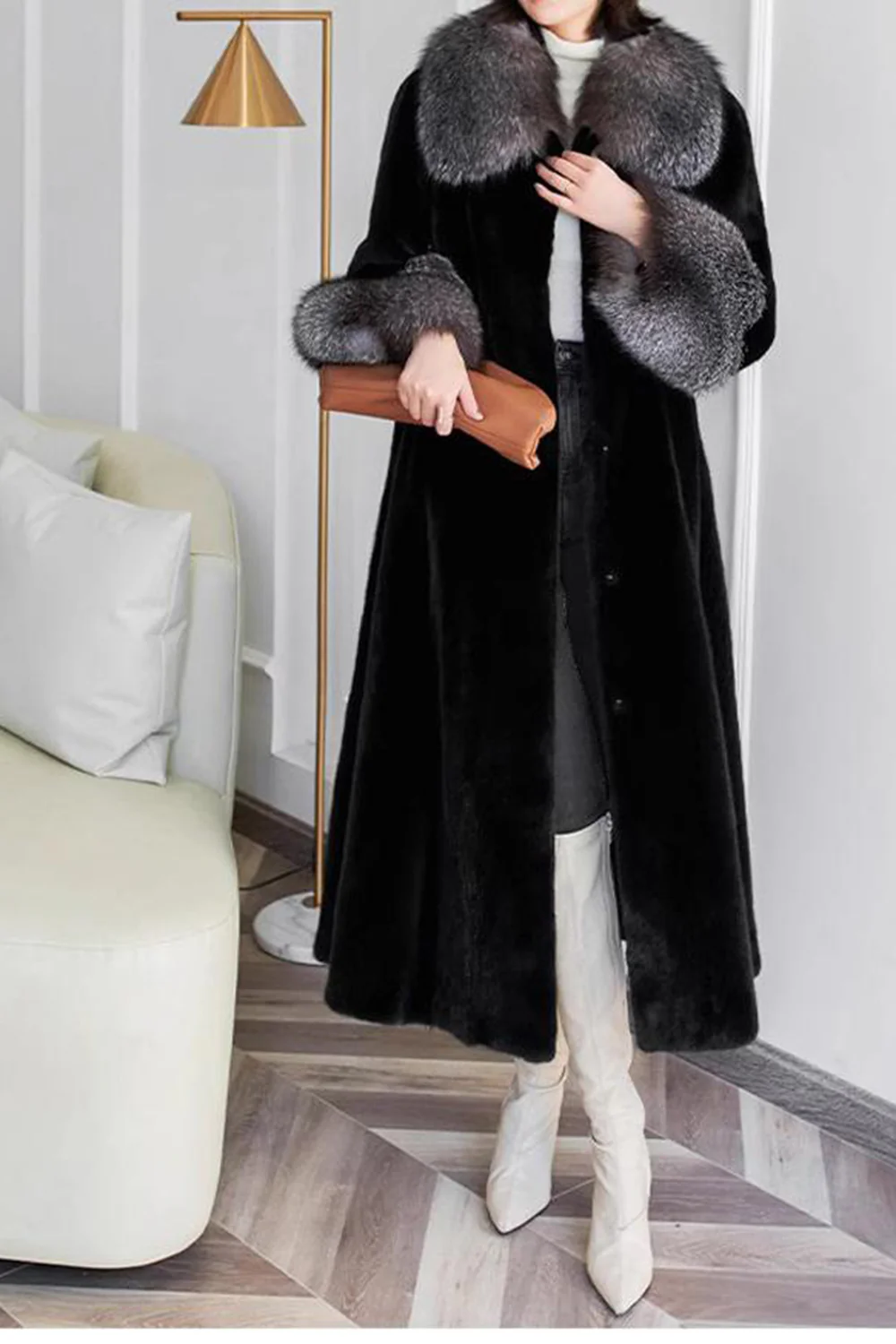 Maxi manteau maxi noir à col revers en velours - Image 4