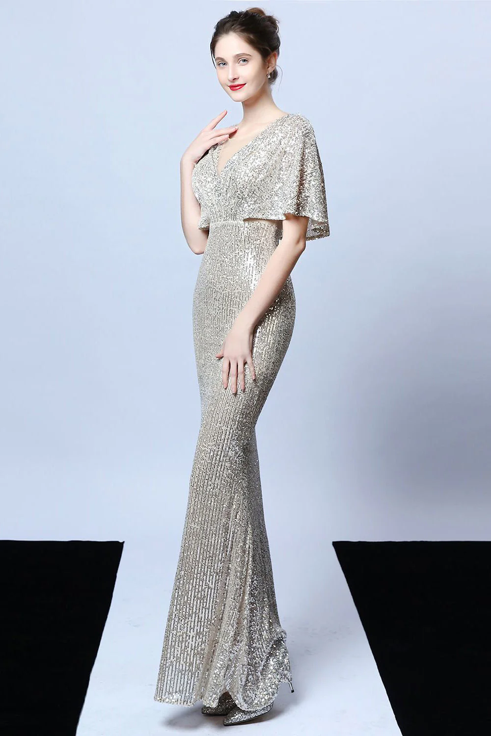 Mermaid V Neck Dark Green Sequins Robe longue bal avec manches courtes - Image 15