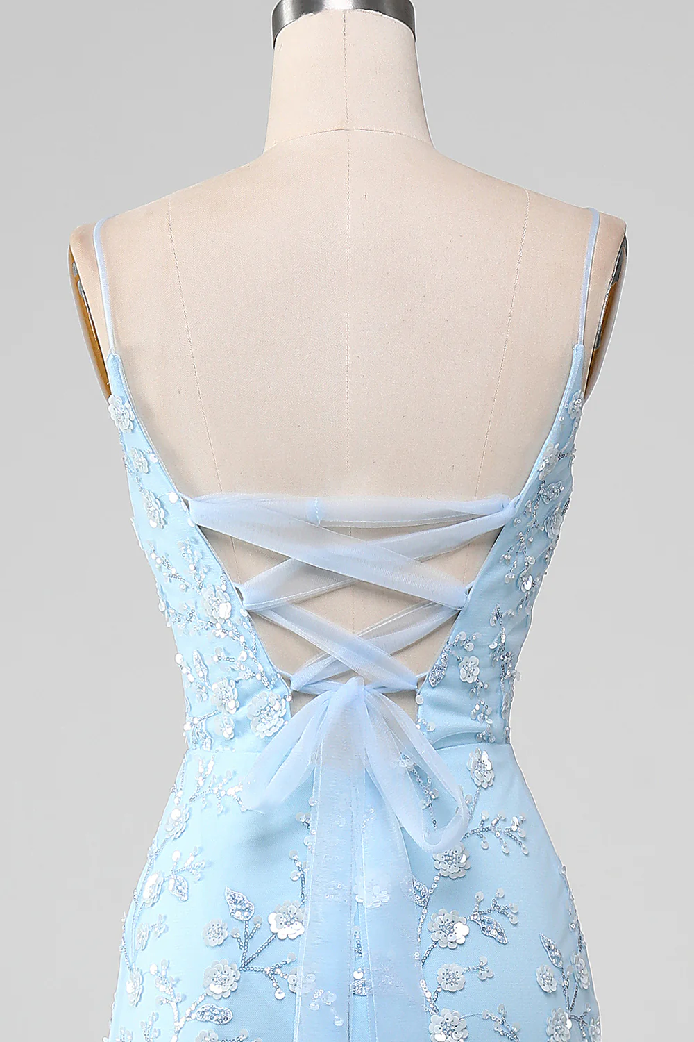 Robe de soirée sirène blush à bretelles fines avec appliques - Image 11