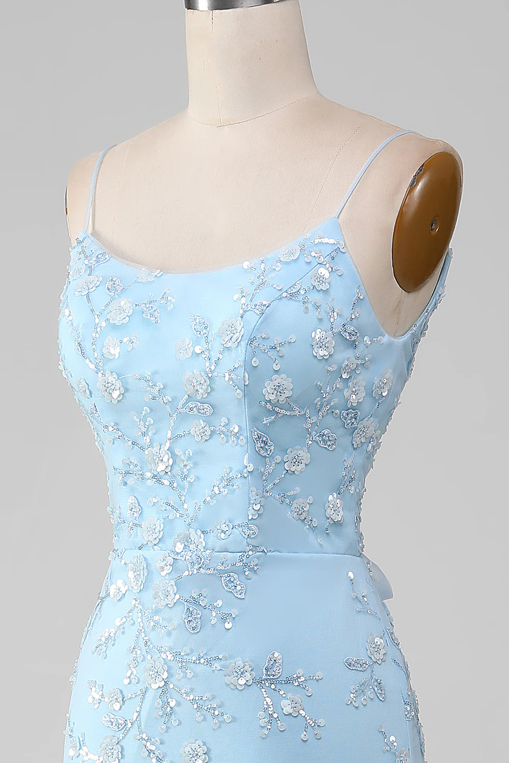 Robe de soirée sirène blush à bretelles fines avec appliques - Image 12