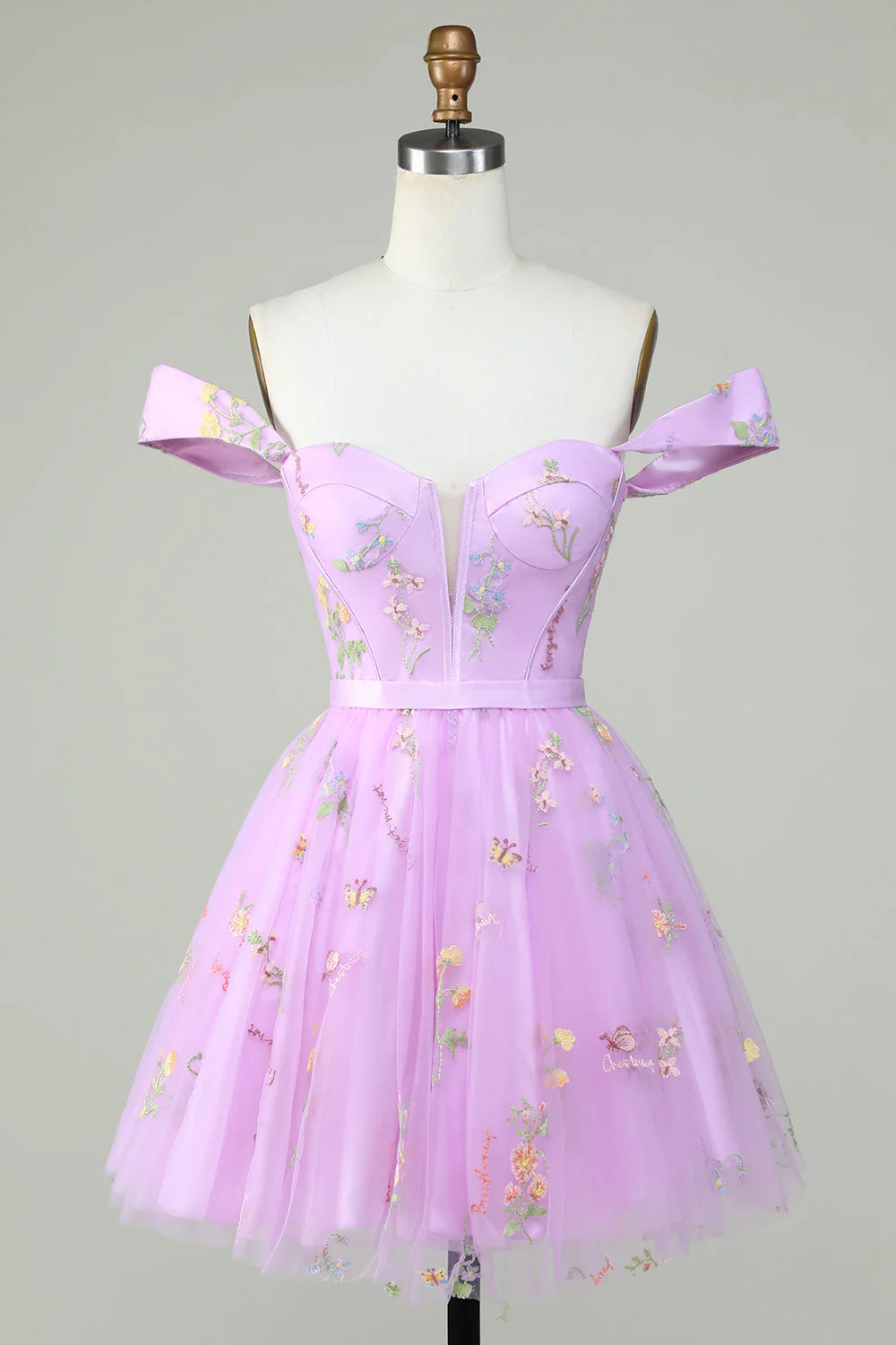 Mignon A Line Sweetheart Purple Robe courte de Cocktail avec broderie
