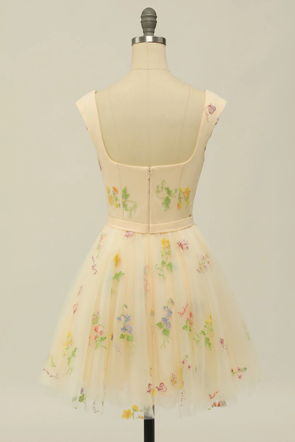 Mignon Une ligne de l’épaule Corset noir Robe de cocktail avec broderie - Image 9