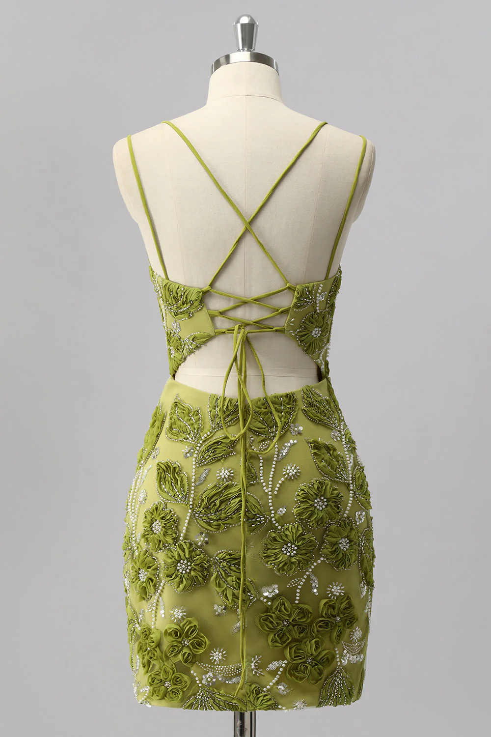 Mini robe moulante verte perlée de retour à la maison avec fleurs 3D - Image 2