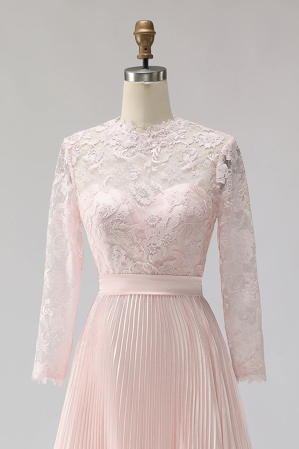 Mousseline de soie rose poudré Une ligne plissée Midi Robe de mère de la mariée avec dentelle - Image 6