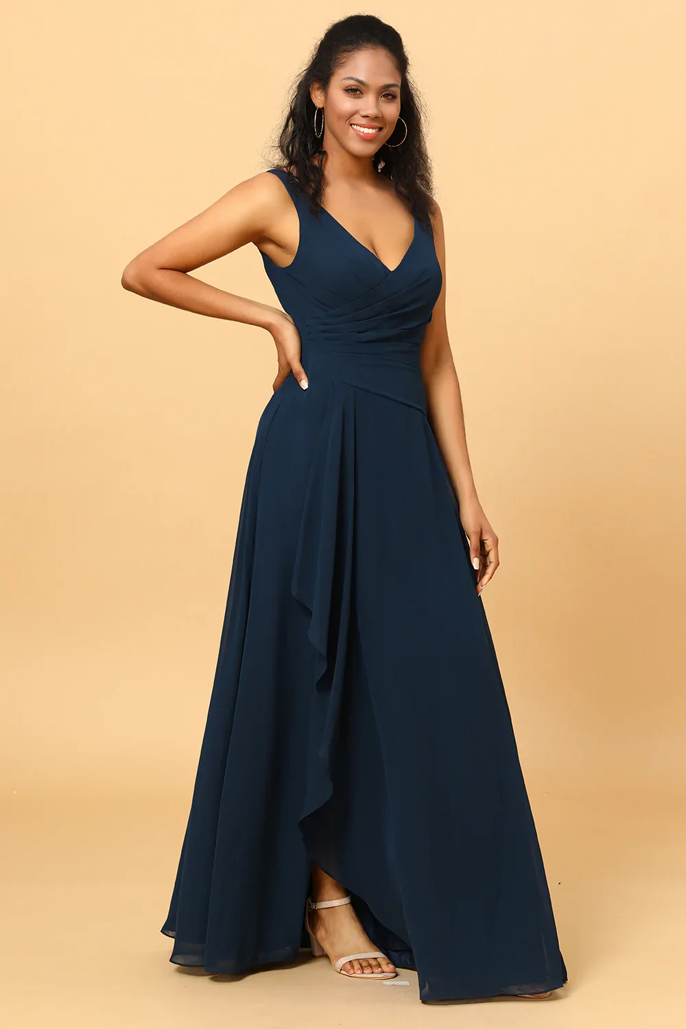Navy V-Neck Chiffon Bridesmaid Robe avec volants - Image 6