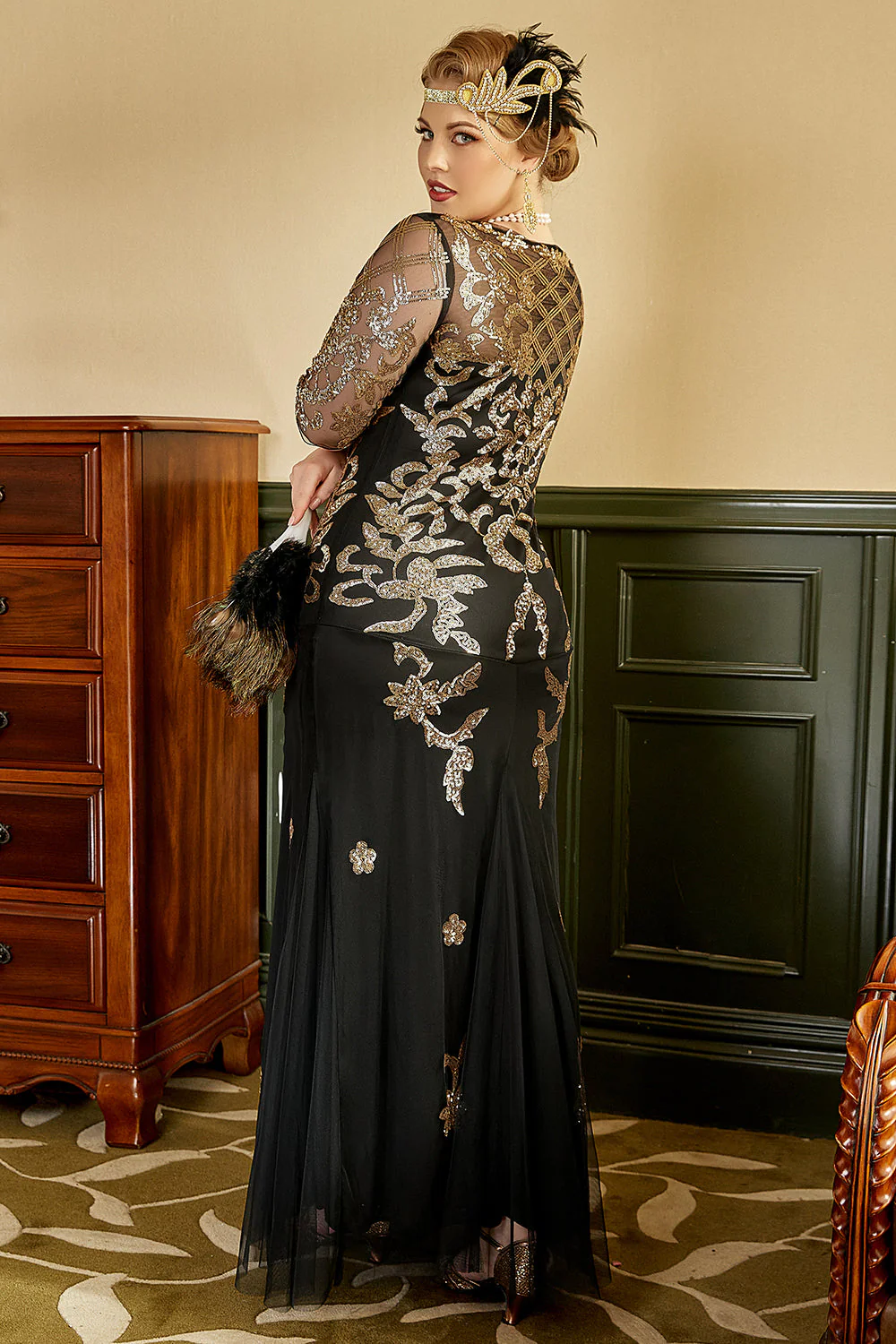 Robe à paillettes noire et dorée style années 1920 grande taille élégante et scintillante - Image 7