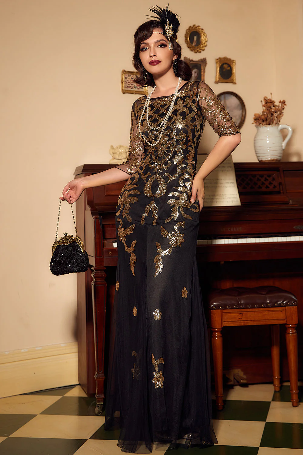 Robe à paillettes noire et dorée style années 1920 grande taille élégante et scintillante - Image 8