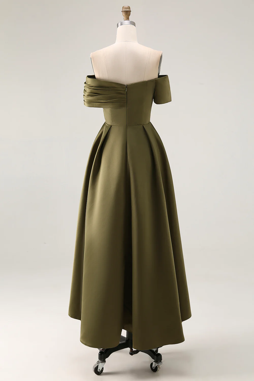 Robe mère de la mariée olive épaules dénudées froncée longueur cheville - Image 3
