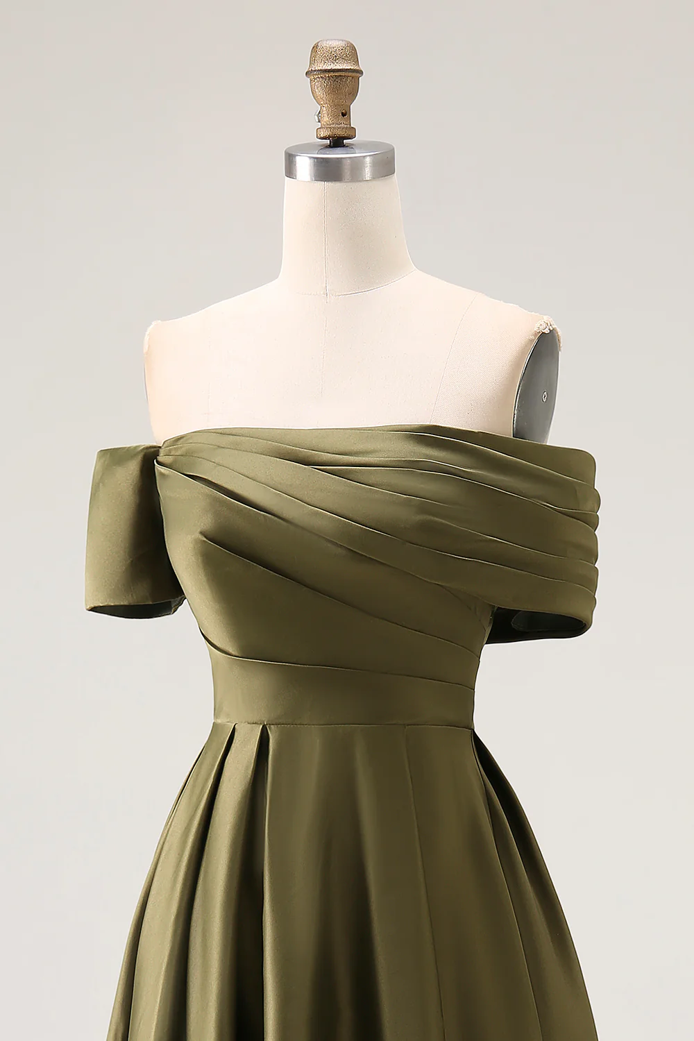 Robe mère de la mariée olive épaules dénudées froncée longueur cheville - Image 8