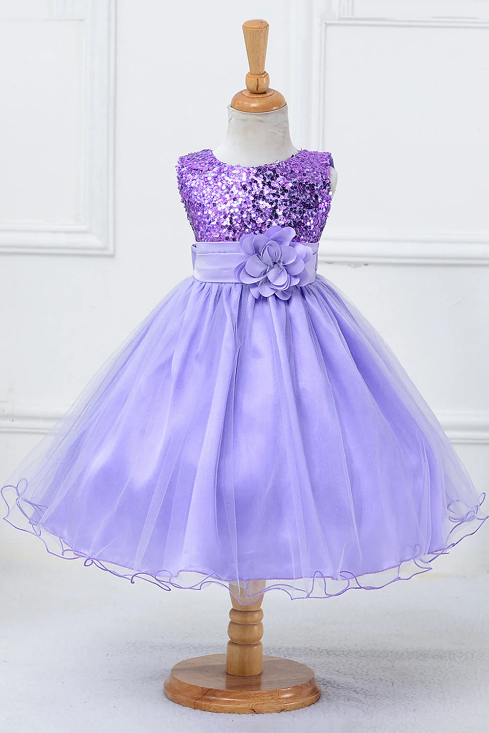 Paillettes Robes blanches sans manches avec nœud papillon - Image 14