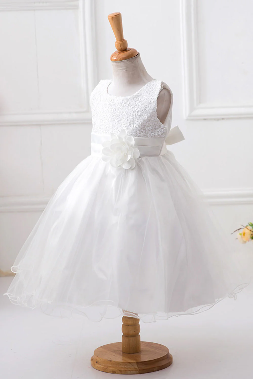 Paillettes Robes blanches sans manches avec nœud papillon - Image 3