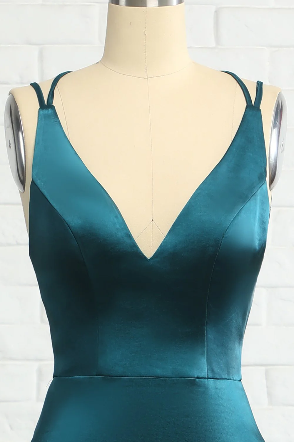 Robe de soirée sirène longue bleu paon dos nu - Image 6