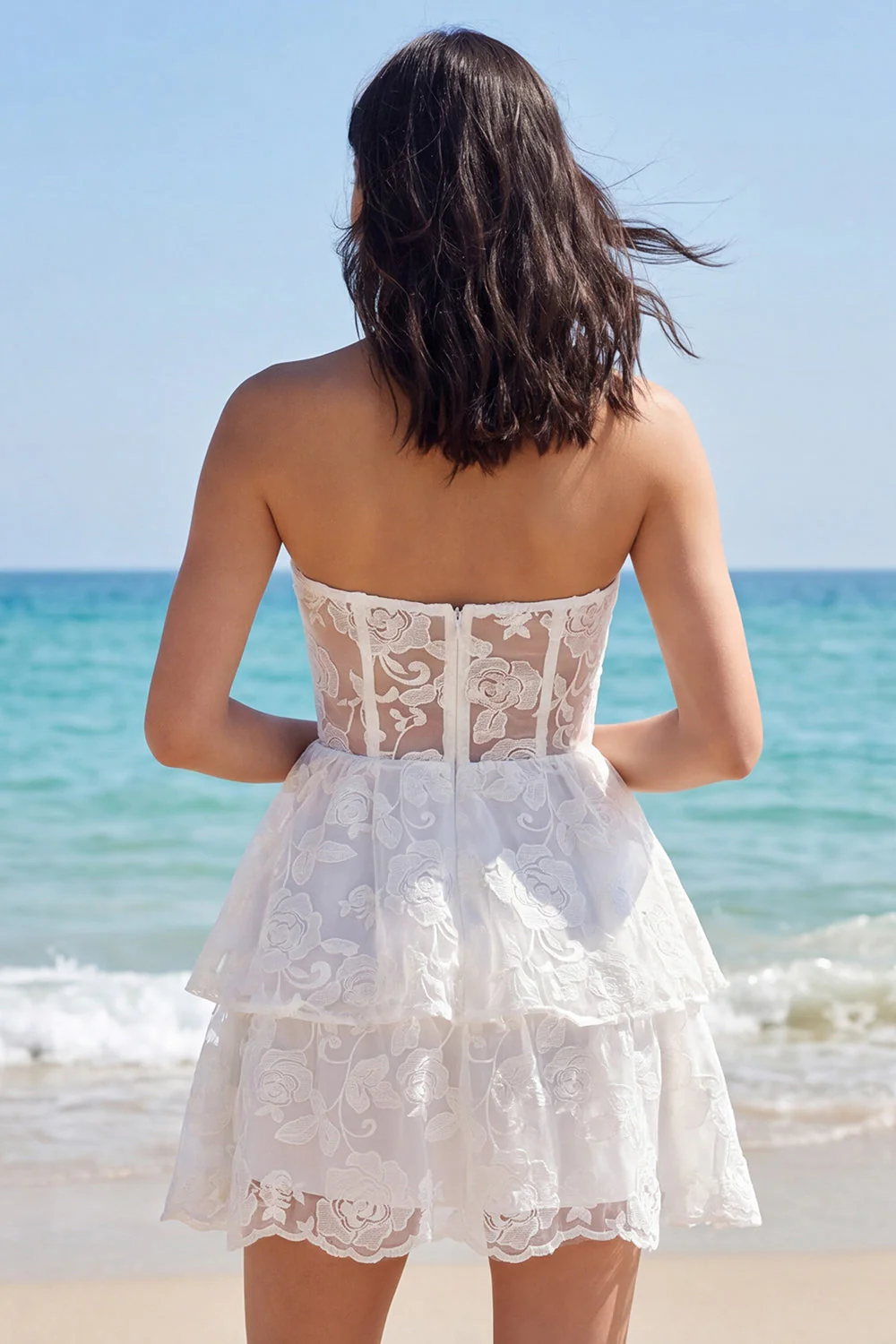 Petite robe blanche à étages A Flowerheart Fleural - Image 2