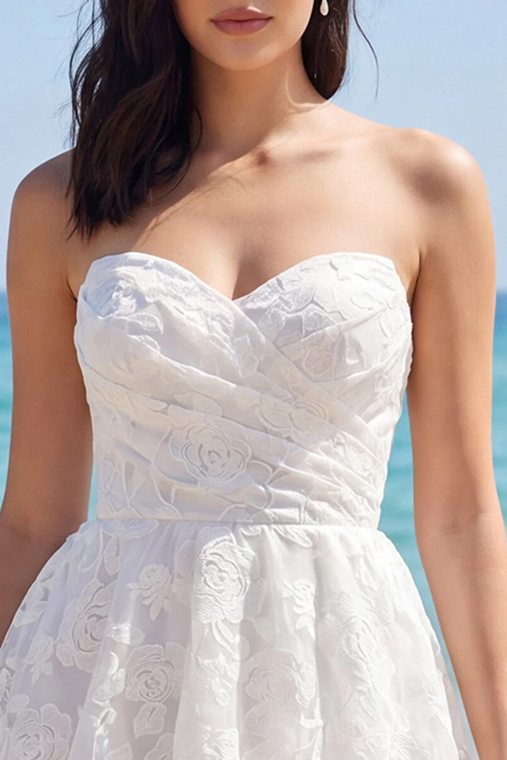 Petite robe blanche à étages A Flowerheart Fleural - Image 3