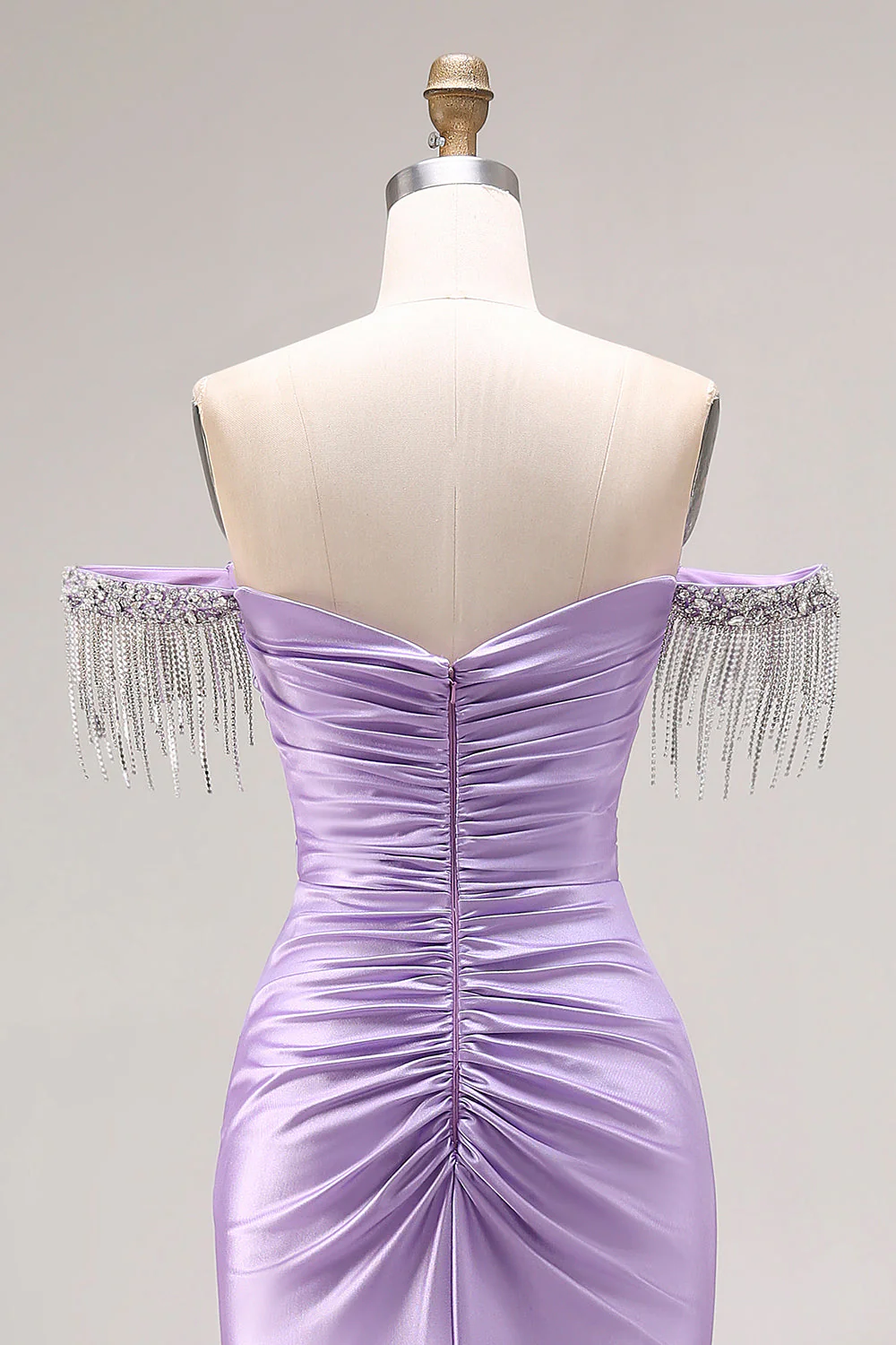 Petite robe de bal longue perlée perlée en satin en satin - Image 5