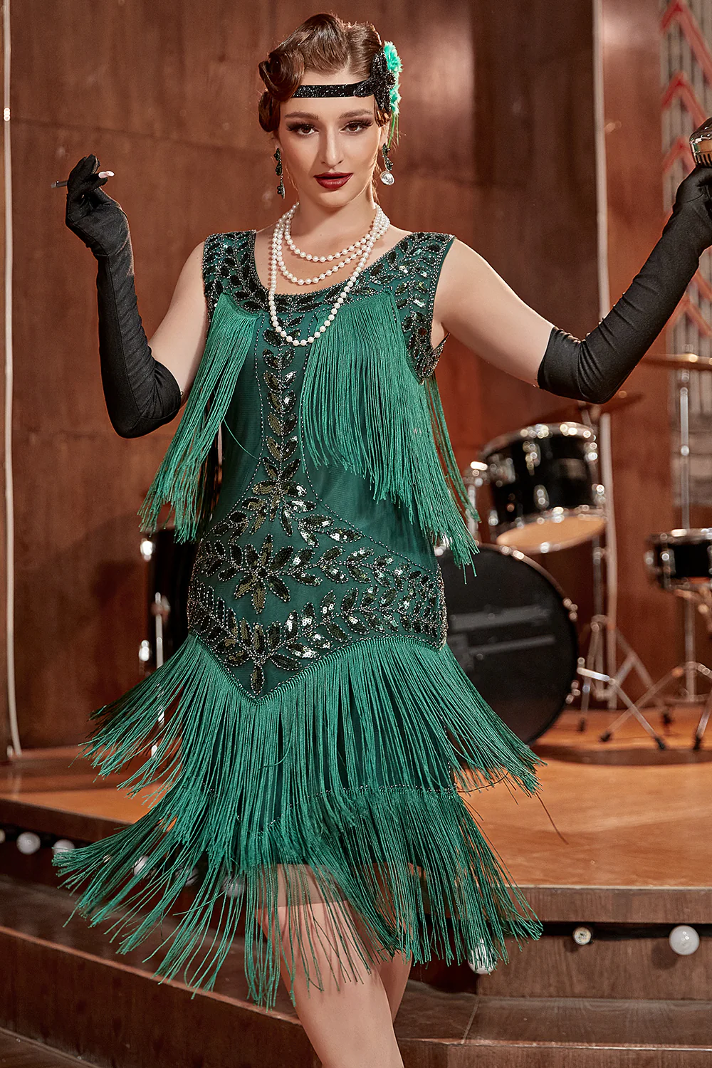 Robe Gatsby champagne des années 20 à paillettes et franges - Image 7