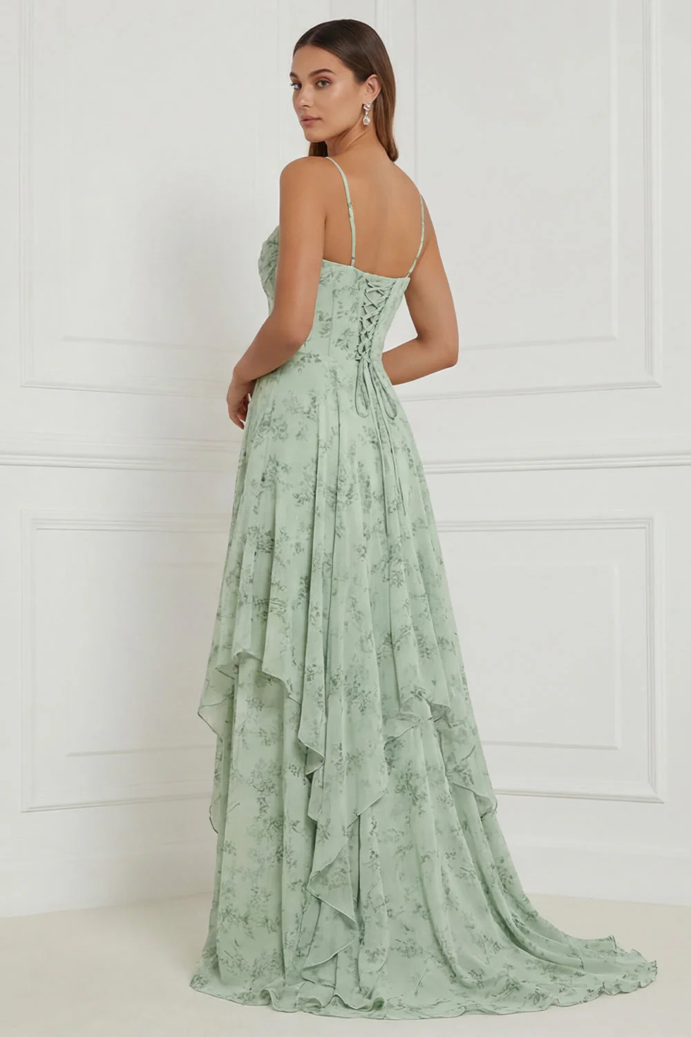 Robe de demoiselle d'honneur longue vert sauge poussiéreux bustier floral à volants - Image 2