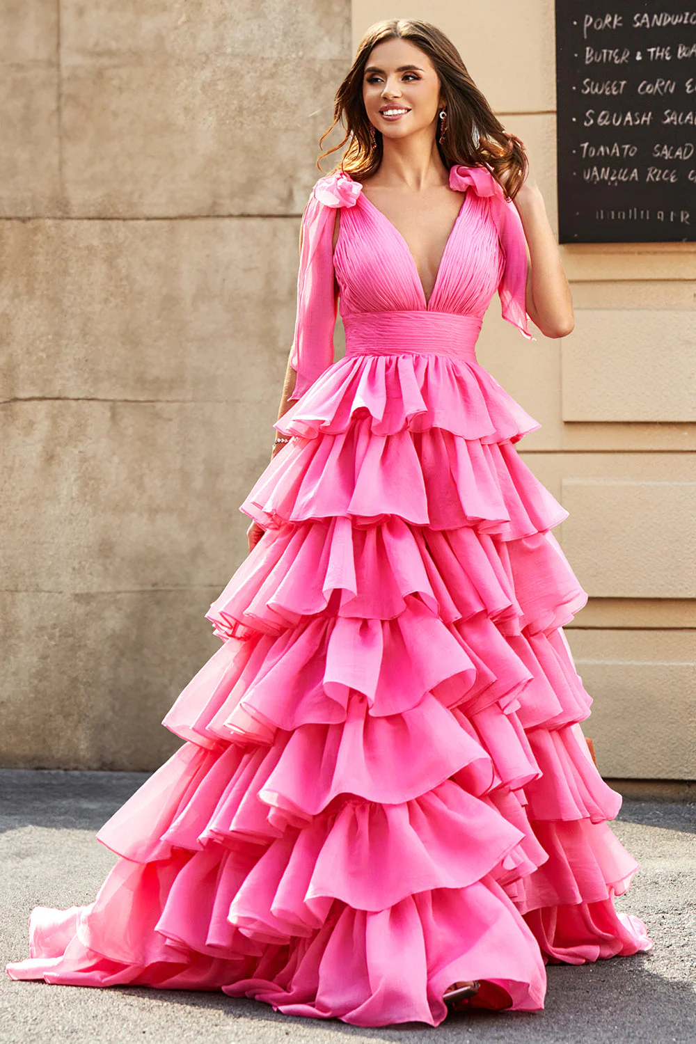 Princesse A-ligne Col V Fuchsia Robe de bal à plusieurs niveaux avec fente - Image 5