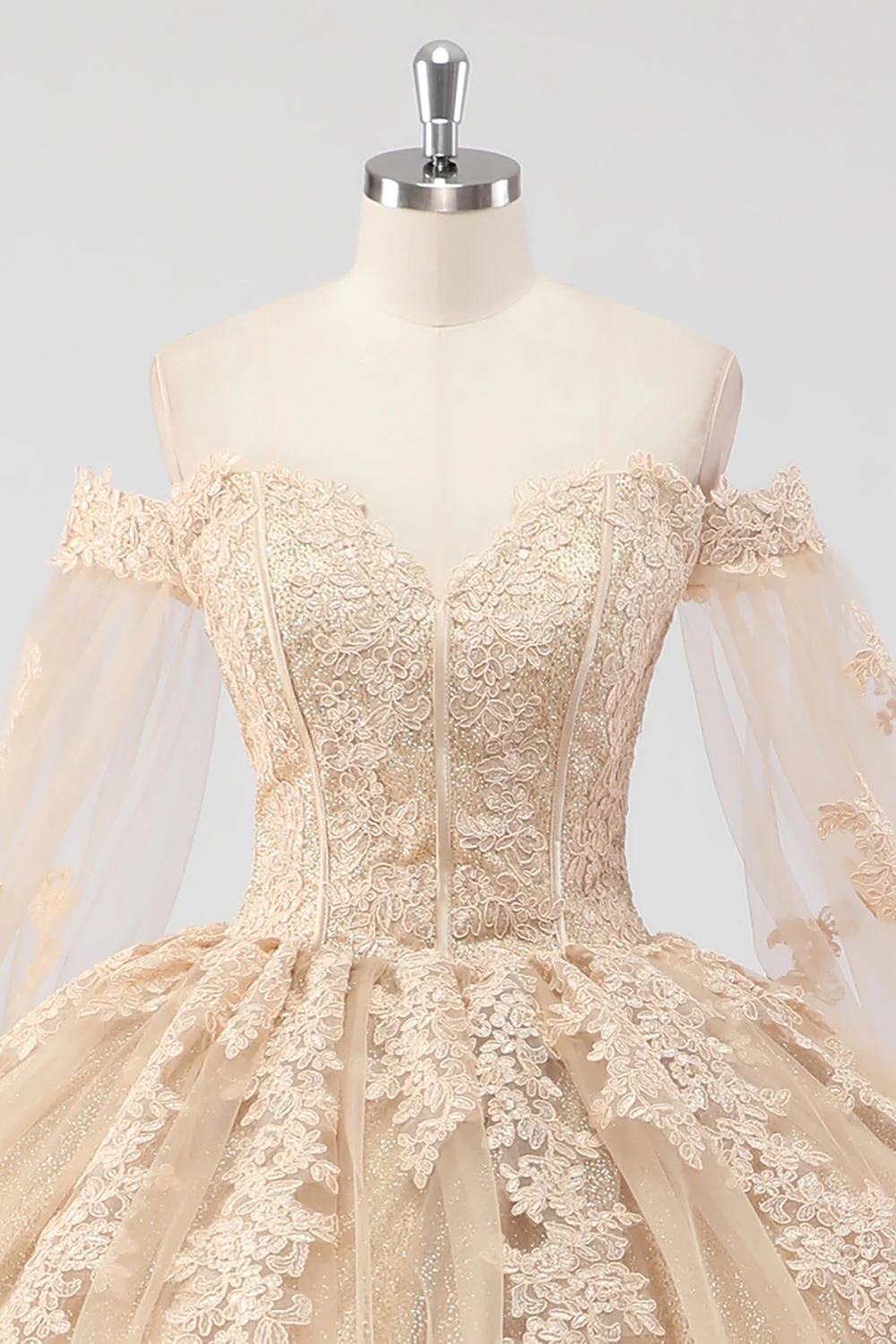 Princesse Champagne Épaules Dénudées Manches Cape Tulle Quinceanera Robe avec Appliques - Image 4