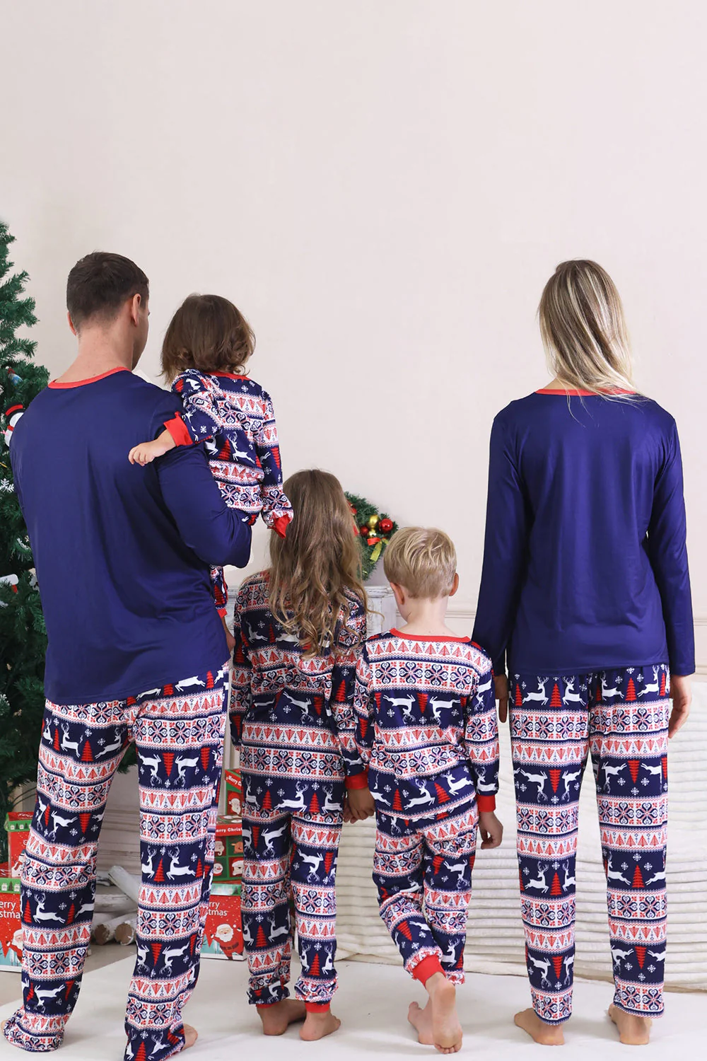 Pyjama de Noël familial à imprimé d’hiver rouge - Image 15