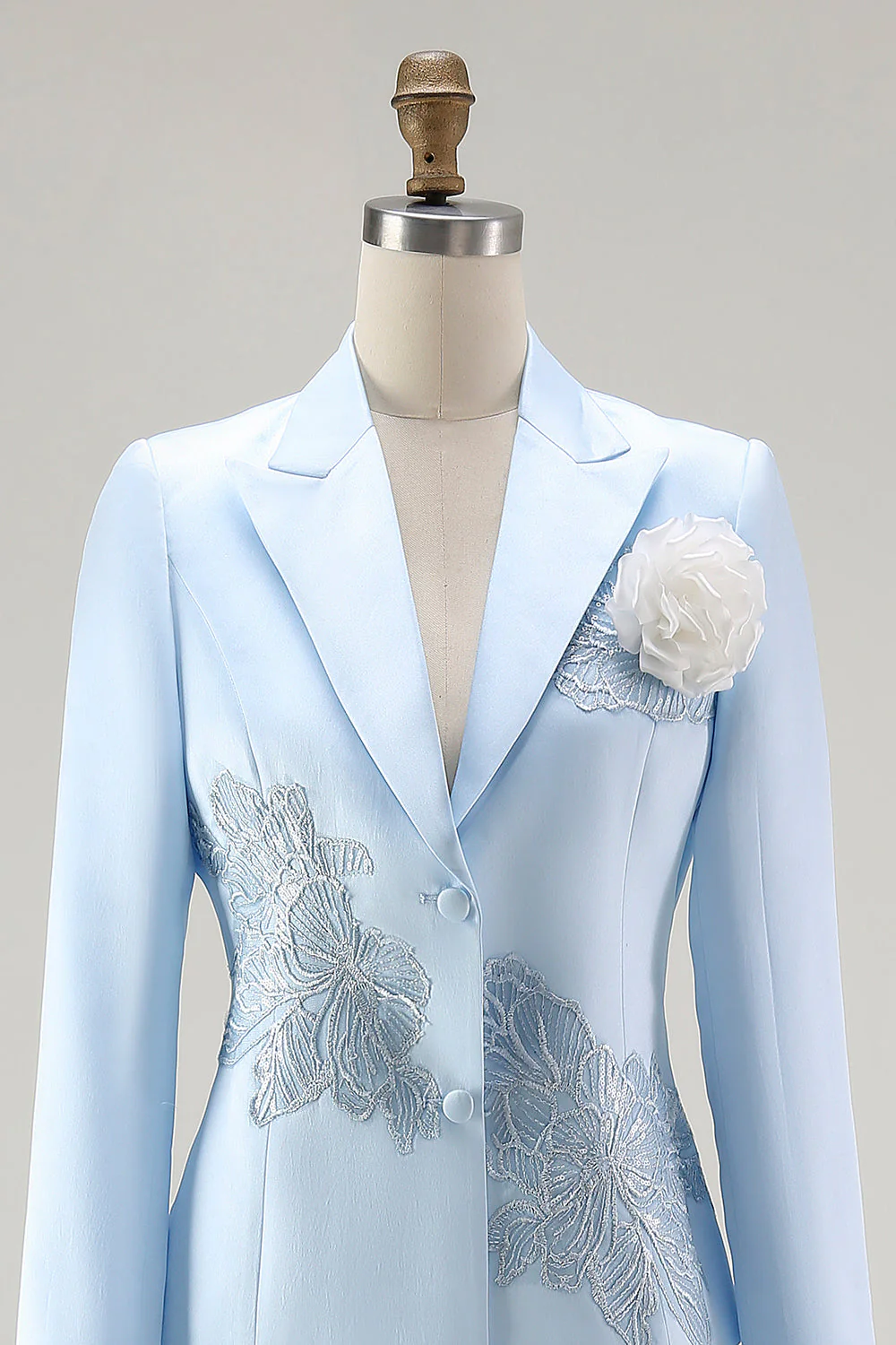 Robe 2 pièces mère de la mariée en satin bleu avec broderie - Image 6