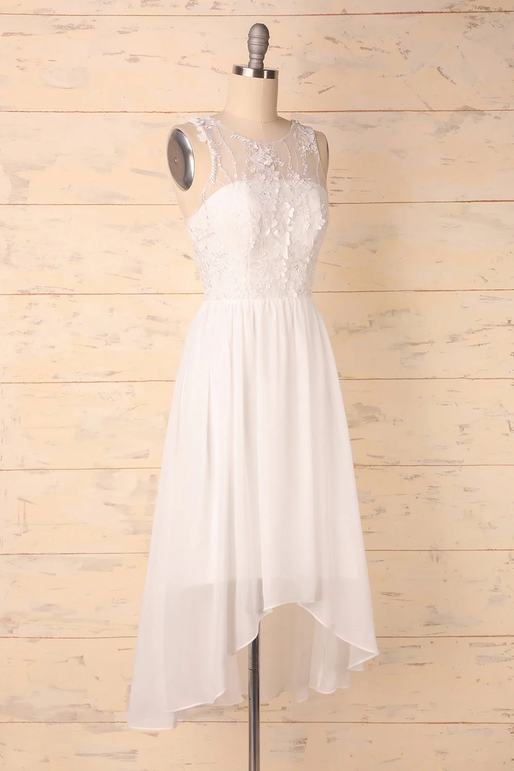 Robe appliques blanches - Image 3