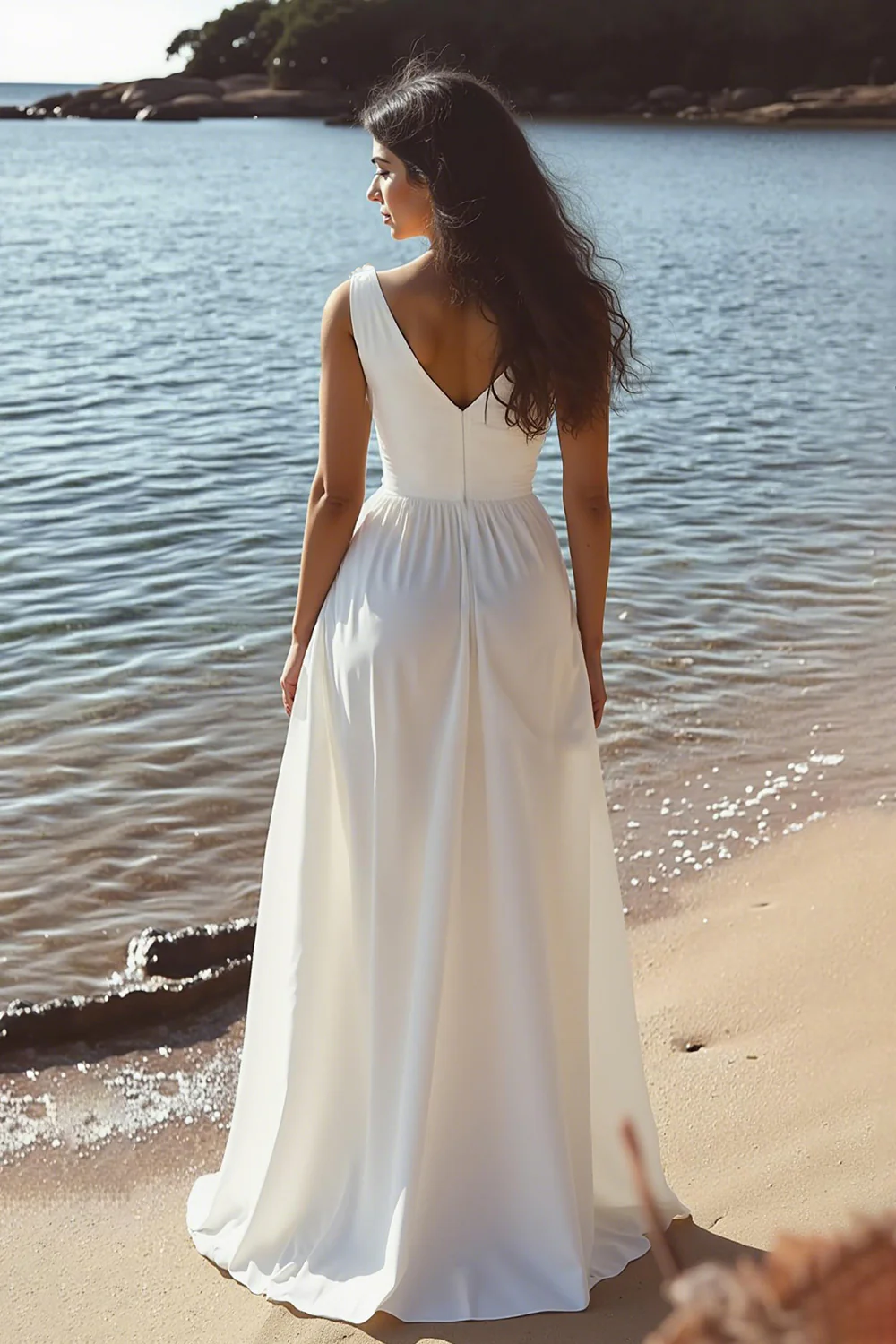 Robe blanche sans manches à col en V A Line - Image 2