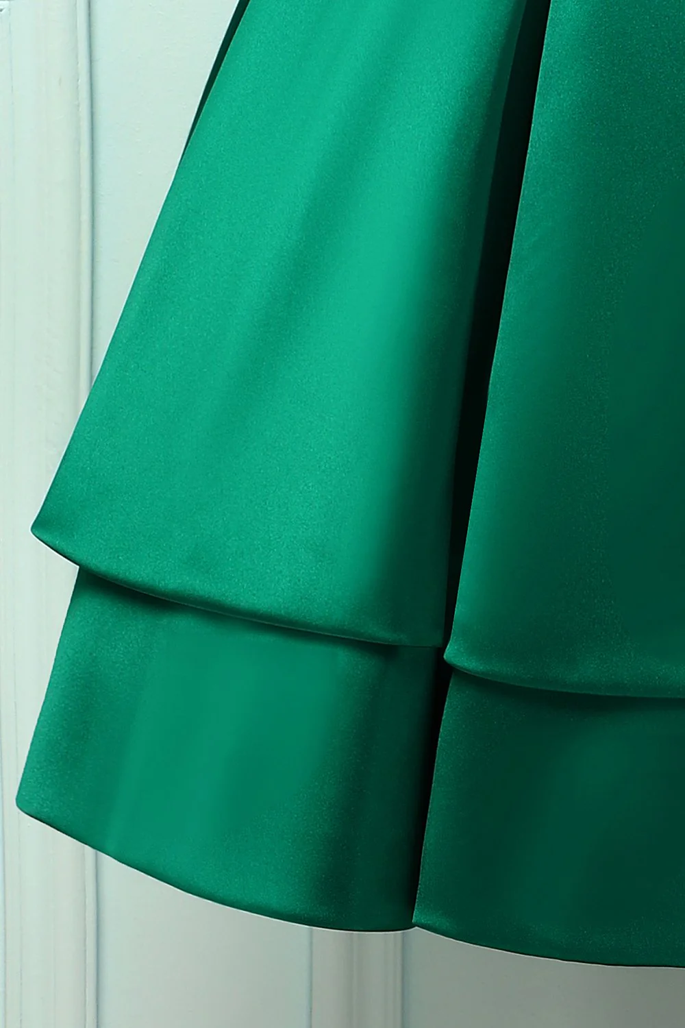 Robe verte en satin - Image 4