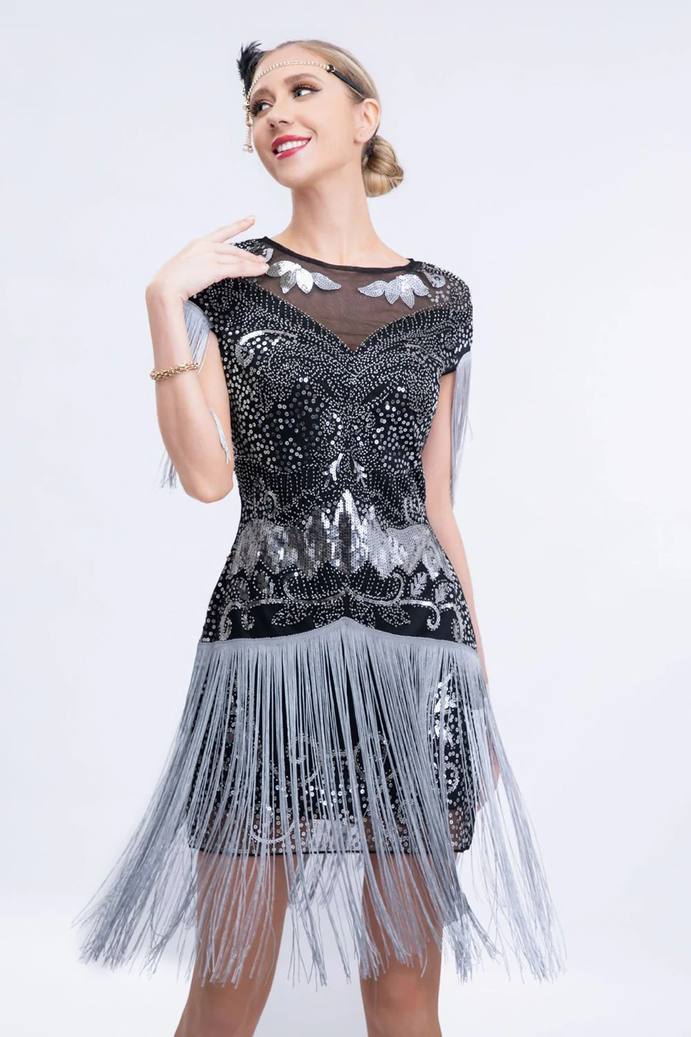 Robe courte à paillettes grises des années 1920 avec franges - Image 4
