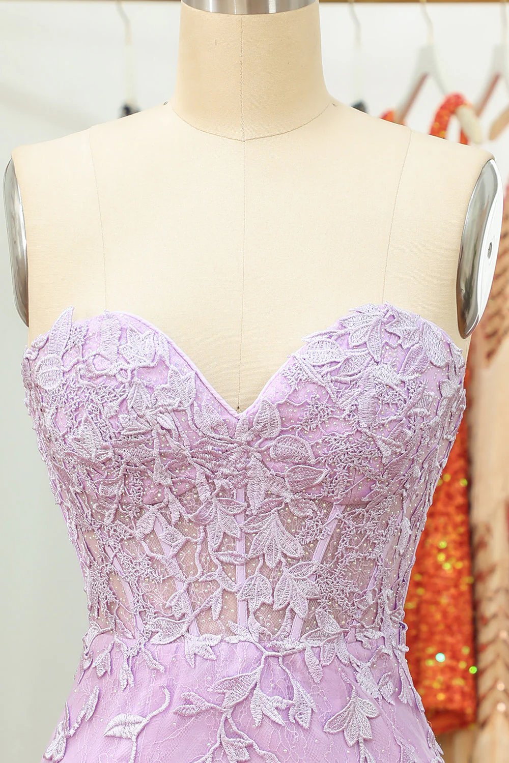 Robe courte Bleu royal serrée avec appliques - Image 13