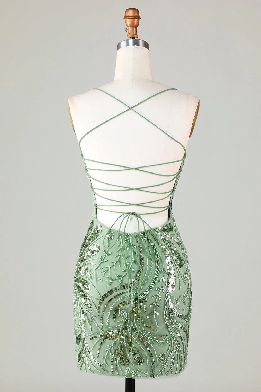 Robe courte de bal à bretelles spaghetti vert scintillant avec dos croisé - Image 8